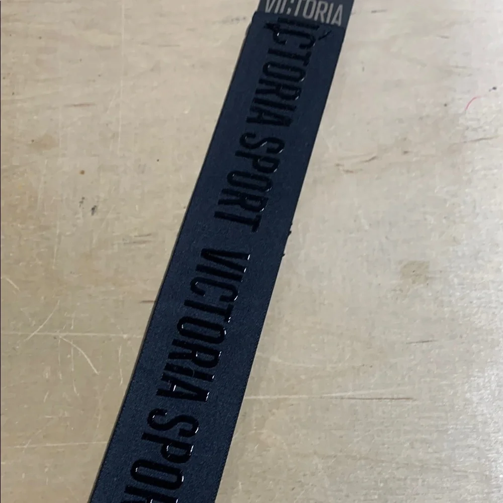 Victoria's Secret Anti‎ Slip Headband Black - 6120